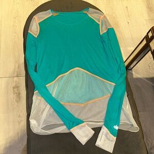 Alo Yoga 2pc set size small